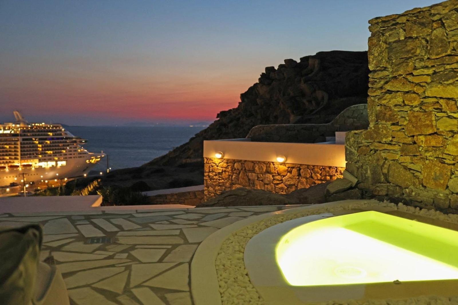 Adikri Villas & Suites Tourlos Exterior photo