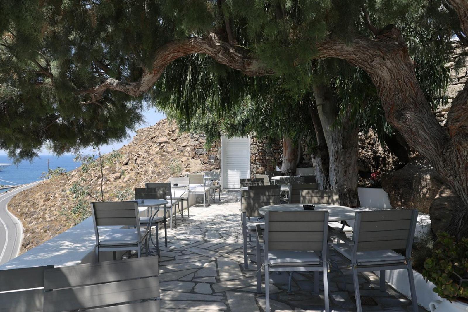 Adikri Villas & Suites Tourlos Exterior photo