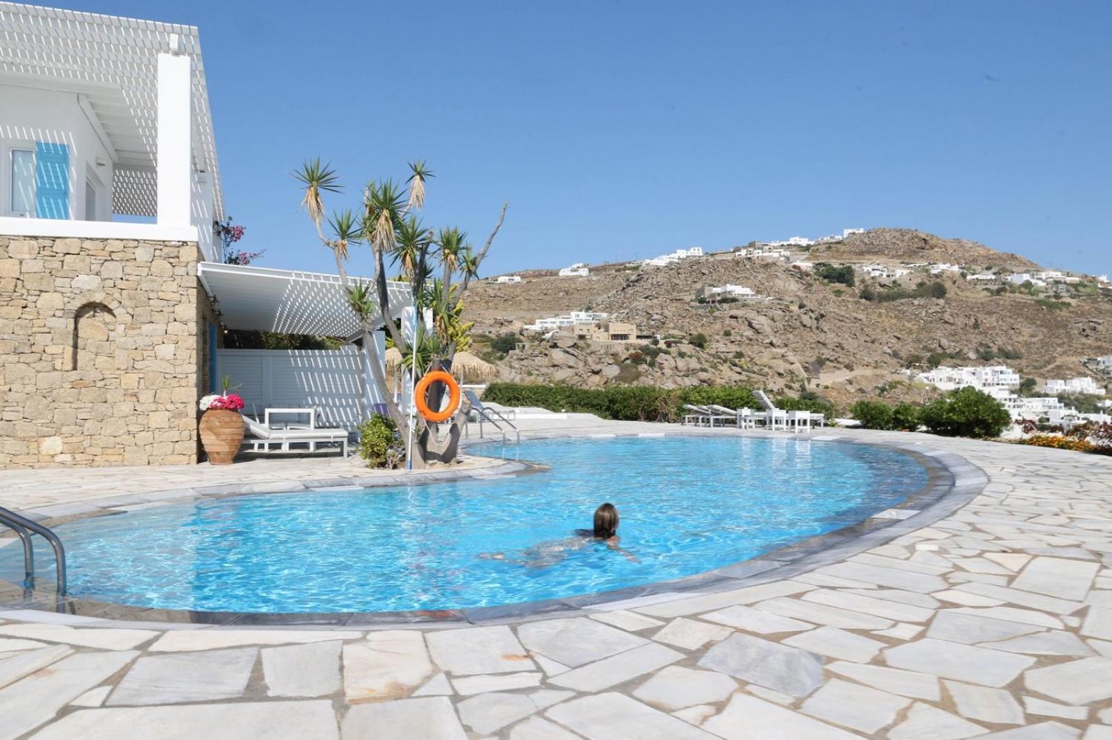 Adikri Villas & Suites Tourlos Exterior photo