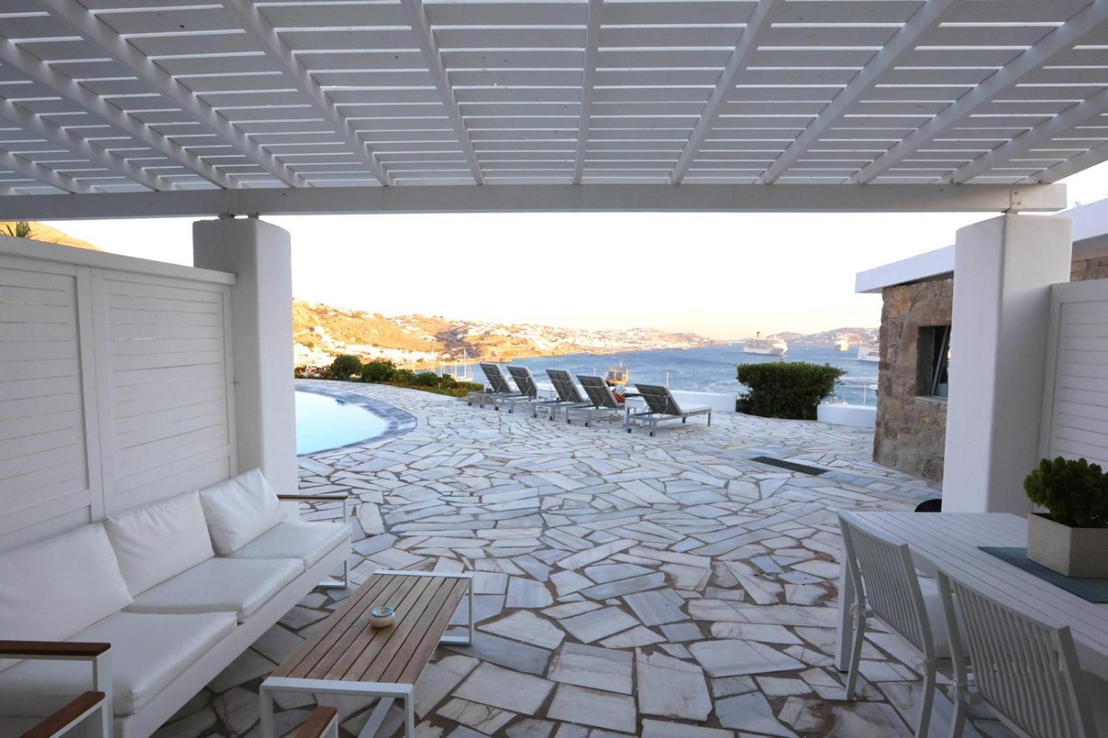 Adikri Villas & Suites Tourlos Exterior photo