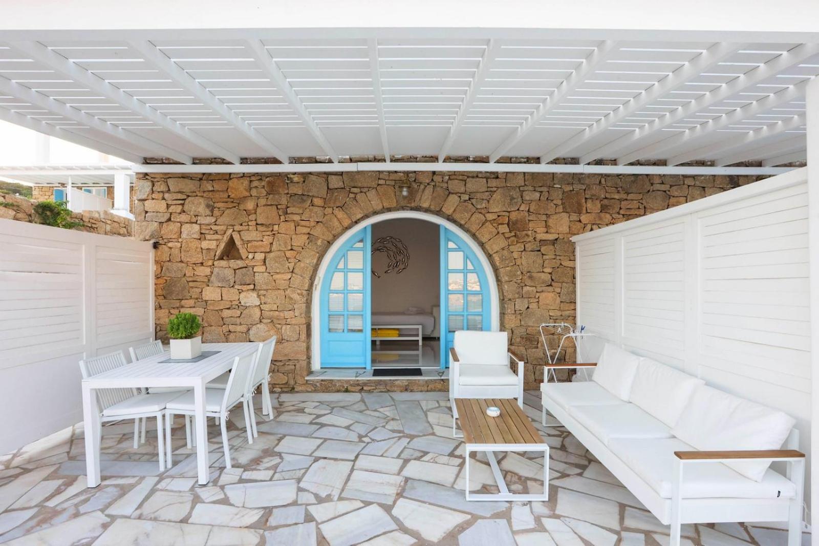 Adikri Villas & Suites Tourlos Exterior photo