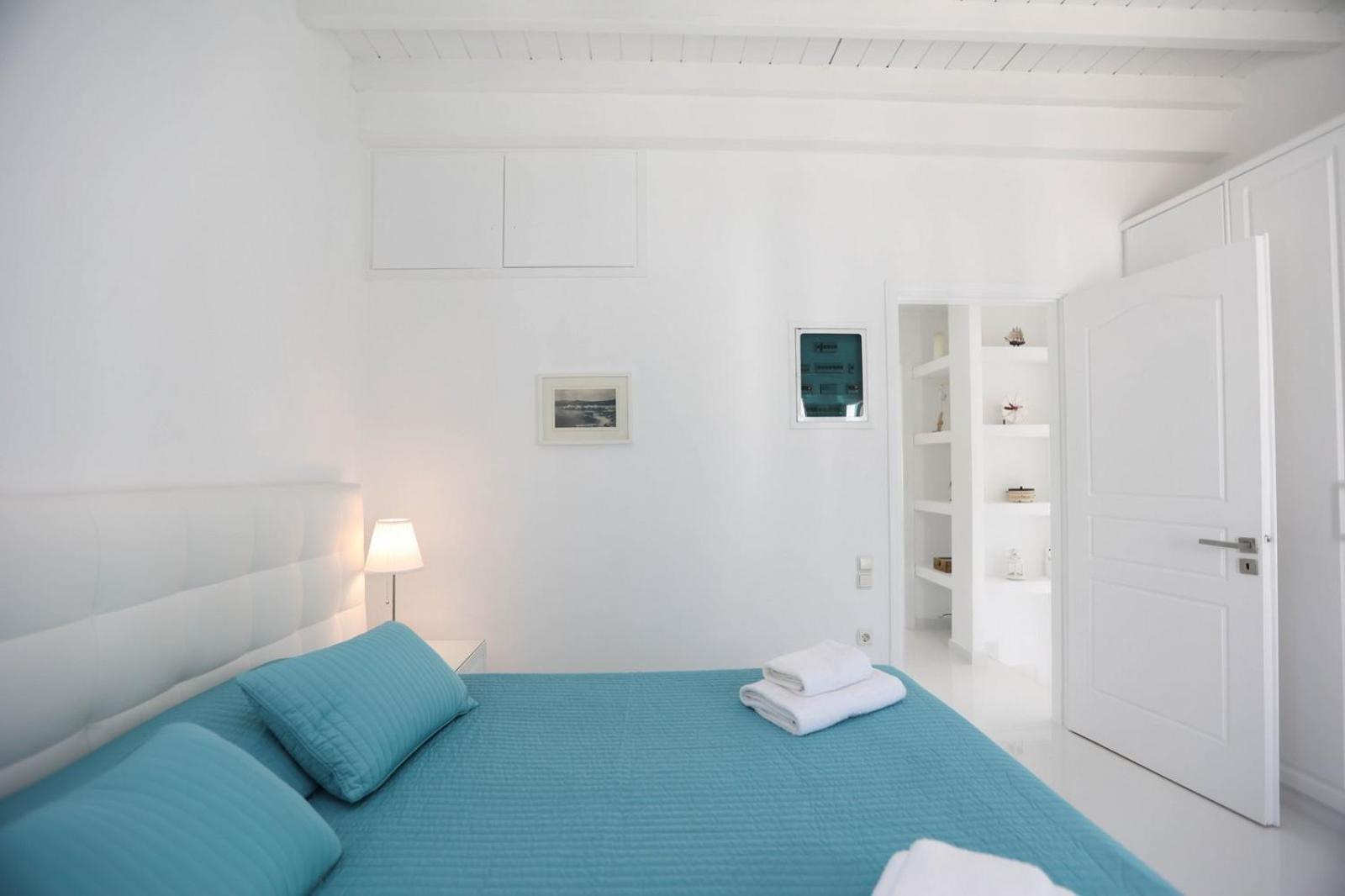 Adikri Villas & Suites Tourlos Exterior photo