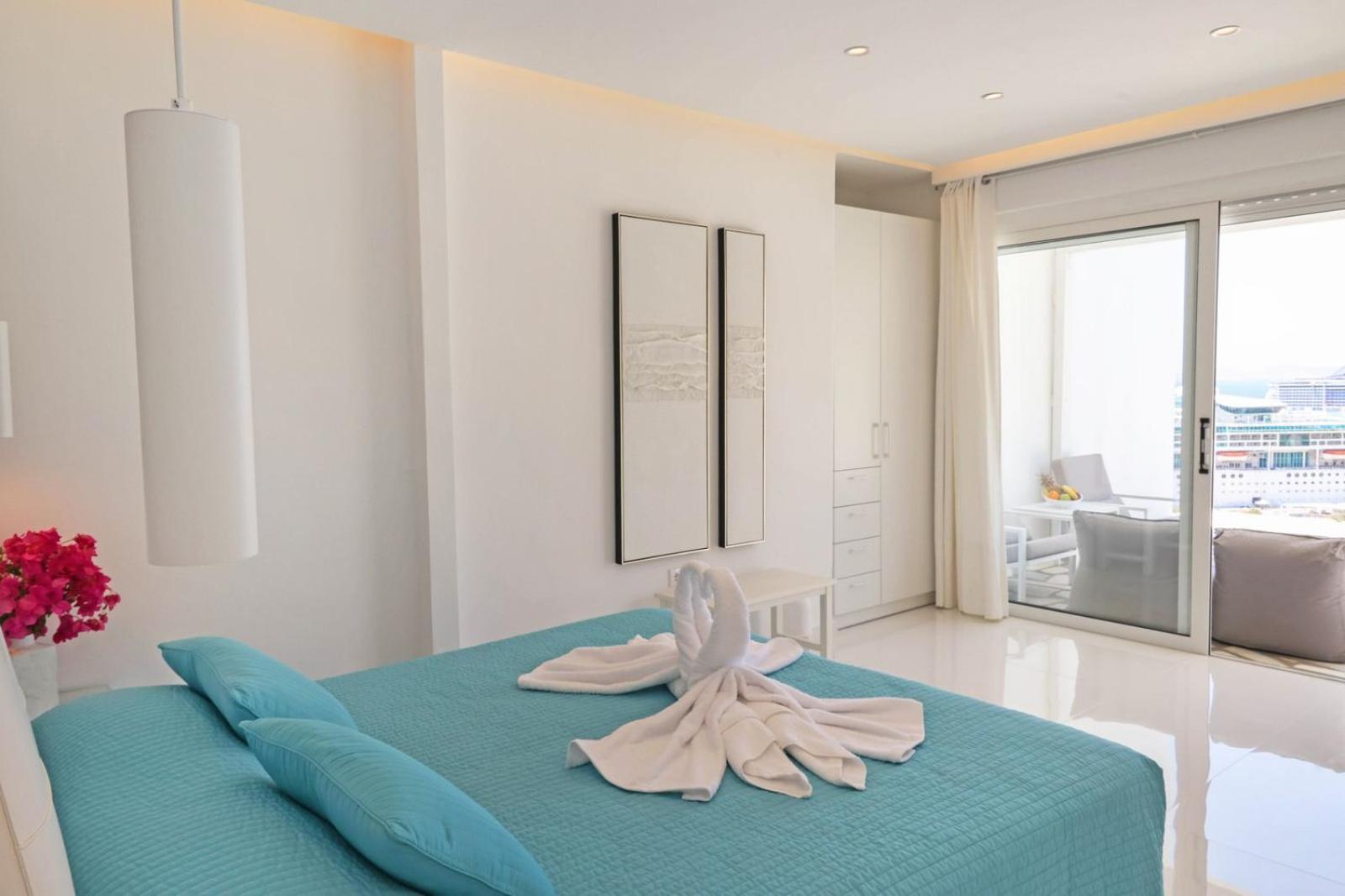 Adikri Villas & Suites Tourlos Exterior photo